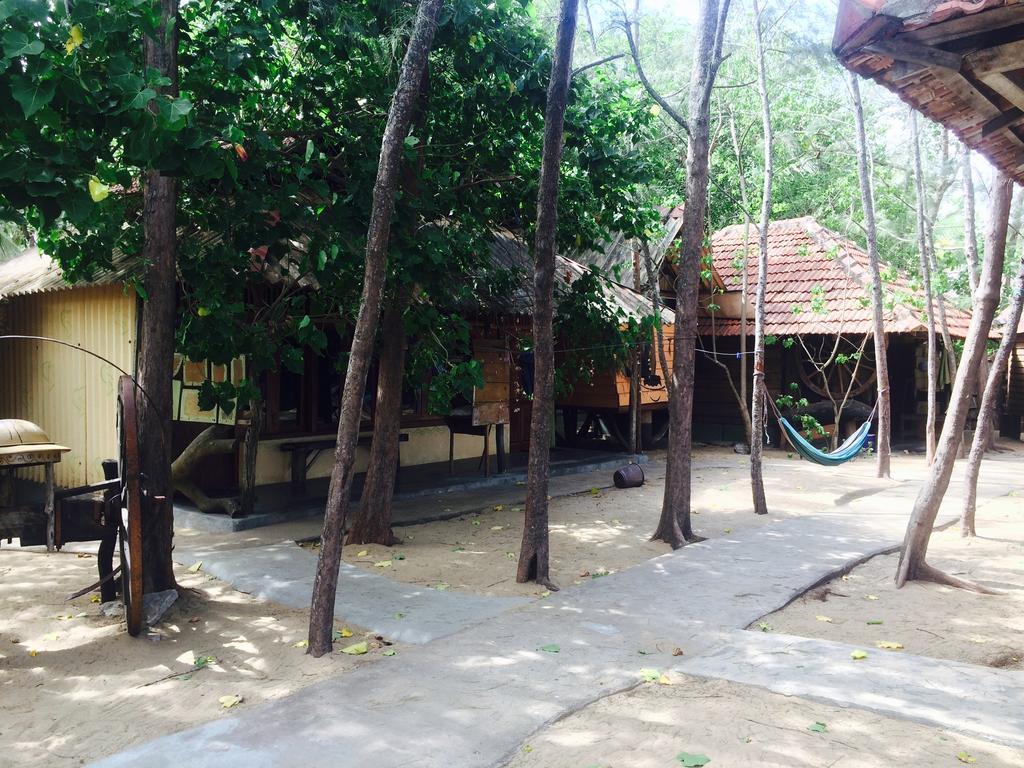 Beach Hut Аругам Экстерьер фото