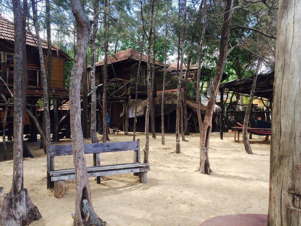 Beach Hut Аругам Экстерьер фото